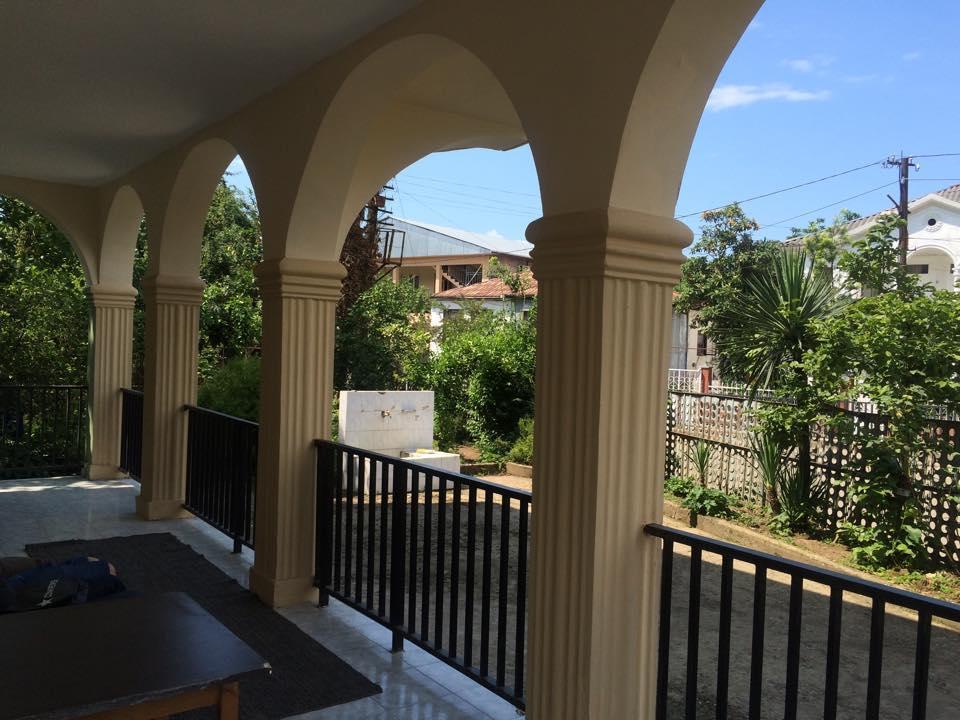 Talo'S Guest House Makhinjauri Exterior photo